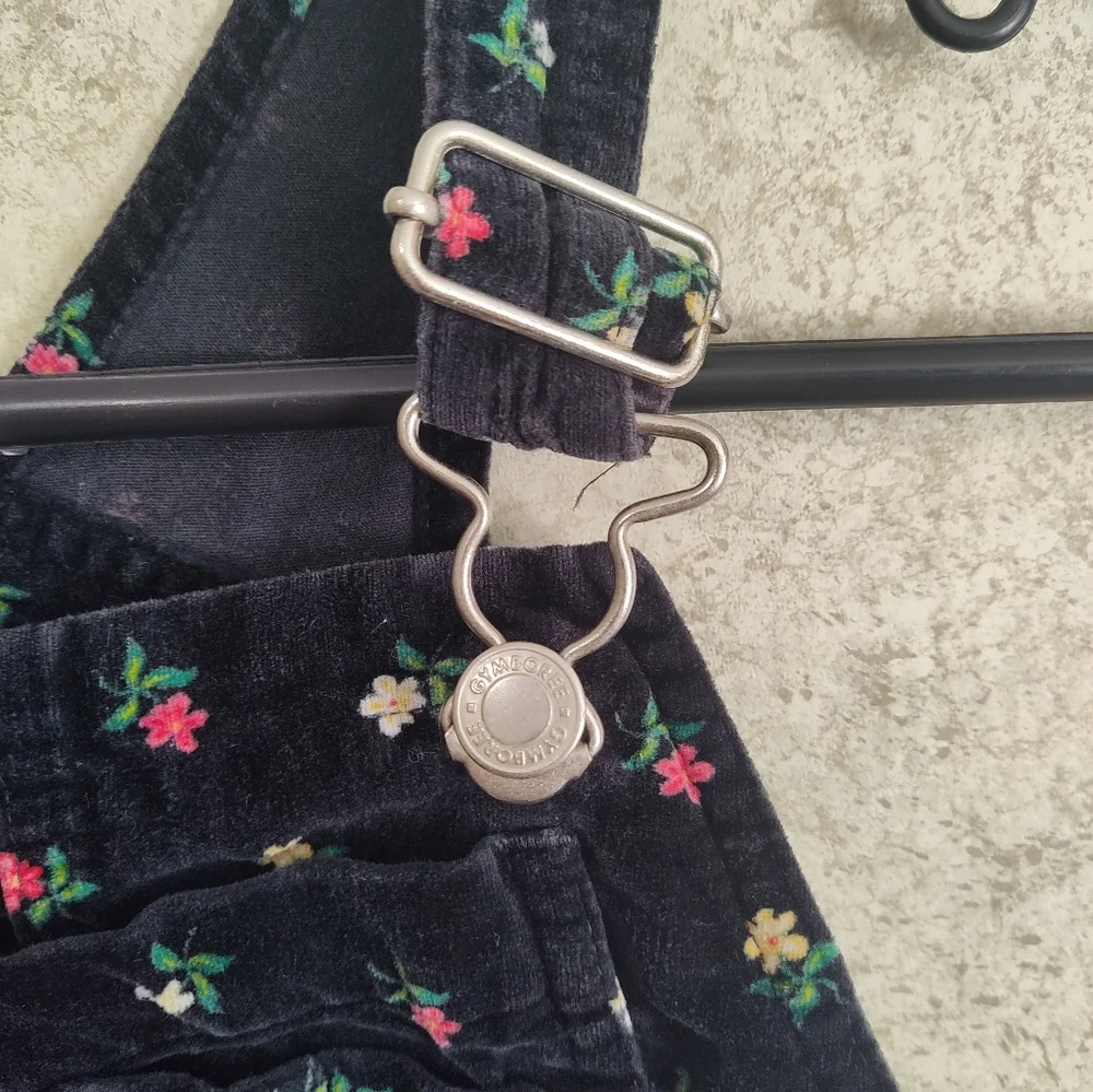 Vintage Gymboree 1998 Black Floral Velveteen Pocket Bib Overalls Size 4-5